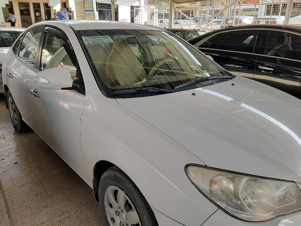 هیوندای ئەلەنترا